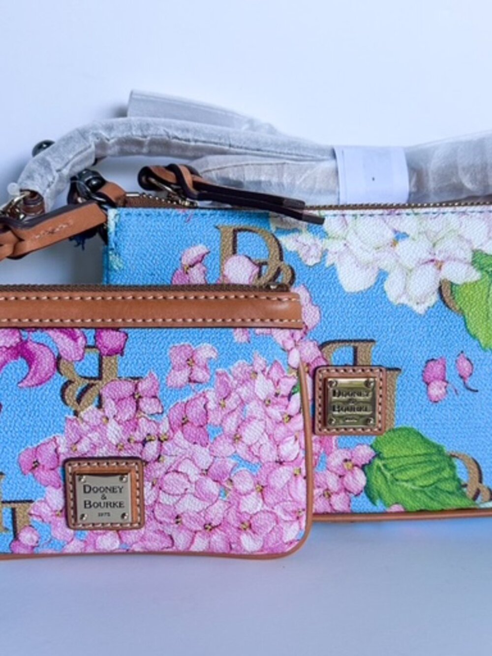 Dooney & Bourke Lexi Crossbody Monogram Bag with Matching Wristlet NEW WITH TAGS